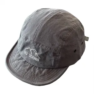 Hoogwaardige Japanse honkbalpet met korte rand, donkergrijze 5-panel outdoor zonnekap pet