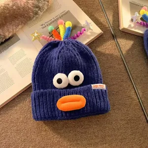 Niedliche lustige Strickmütze für Damen Winter warme Cartoon Wollmütze mit großen Augen