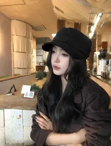Black suede horse riding flat cap women retro casual newsboy hat autumn winter chic