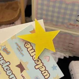 Cute dopamine yellow star hair clip, sweet Korean style glitter bang clip accessory for girls.