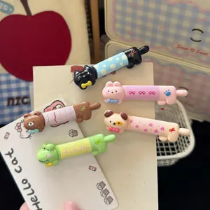 Jolies pinces à cheveux animaux mignonnes barrettes de dessin animé pour coiffure.