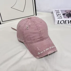 Casquette de baseball rose pour femmes, chapeau de soleil vintage en coton brodé.