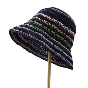 Handgemachter Stroh-Eimerhut mit bunten Streifen, perfekter Sommersonnenschutz Strandhut für Damen.