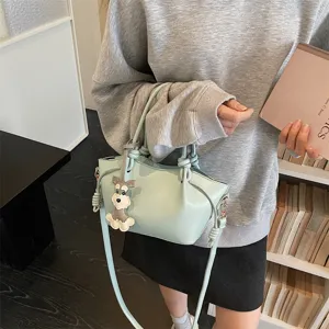 Sac a main tendance bleu clair sac bandouliere minimalist fourre tout chic pour femme.
