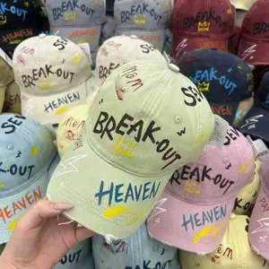 Graffiti letter print baseball cap stylish casual streetwear hip hop adjustable hat for women
