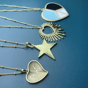 Squisite collane con ciondolo a cuore e stella in zircone placcato oro, gioielli alla moda.