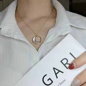 Élégant collier pendentif lune étoile en nacre pour femmes, bijou de chaîne de clavicule élégant