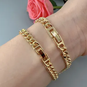 Detailed view of the stylish gold Cuban link bracelet, perfect for daily wear and stacking.