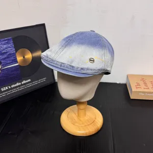 Vintage gradient Denim Flat Cap Newsboy Mütze für Damen, stylisch gewaschen, schickes Accessoire.