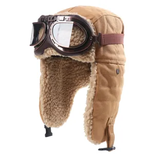 Casquette aviateur hiver rétro avec lunettes, doublure polaire chaude et coupe-vent.