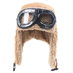 Klassieke vintage vliegersmuts met bril, warme fleece gevoerde winterbombermuts voor buiten.