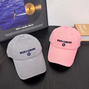 Gorra de béisbol de algodón casual para parejas, diseño ajustable retro de parte superior suave.