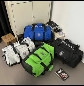 Grand sac de voyage de plein air sac bandoulière multifonctionnel pour le camping et les loisirs