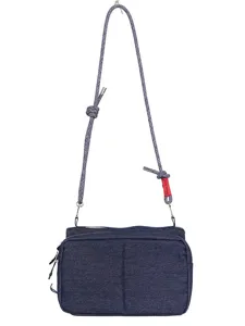 Japanse streetwear denim schoudertas met touwriem en meerdere handige compartimenten voor dagelijks.