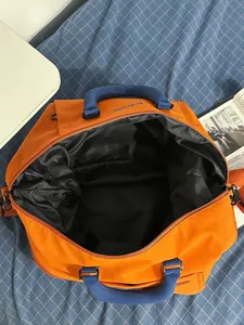 Bolsa de viaje extensible y colorida para gimnasio, viajes y uso diario en general.