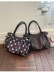 Casual nylon large capacity shoulder bag women fashion commuter tote bag daily use