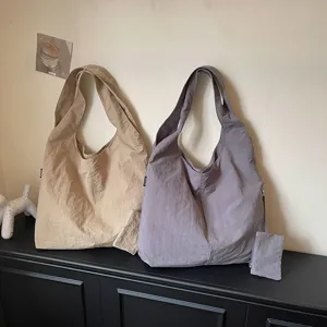Borsa shopper morbida stile coreano casual vista dettaglio borsa a spalla cachi viola