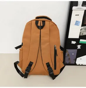 Retro brown backpack for students, large capacity casual school bag and daily laptop daypack.