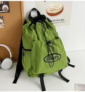 Casual green drawstring backpack lightweight outdoor sports travel daypack for men and women