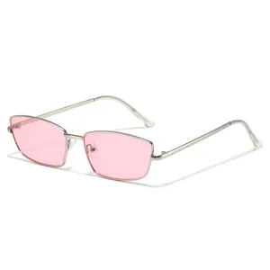 Modische schmale rechteckige Metallsonnenbrille mit rosa Gläsern für stilvolle Streetwear.