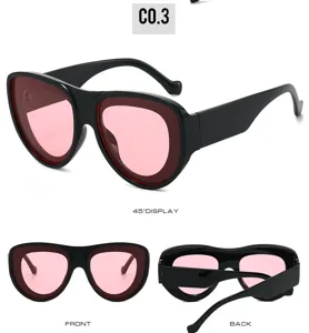 Occhiali da sole a scudo oversize da donna con montatura nera e lenti rosa moda