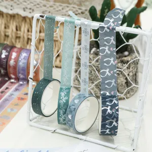 Kit de ruban adhésif Washi décoratif pour journal DIY avec de jolis motifs floraux et nœuds.
