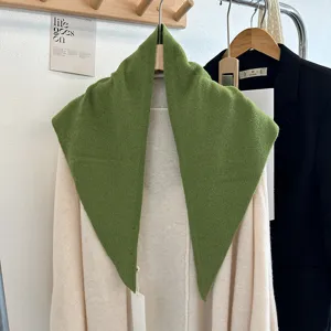 Gemütlicher Woll-Dreiecksschal einfarbiger Nackenschwärmer Winter warme weiche Strickmode