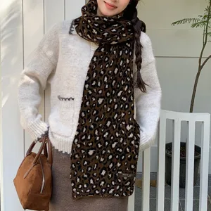 Damen Herbst Winter Leopardenmuster gestrickter Wollschal warme modische kuschelige Halstuch