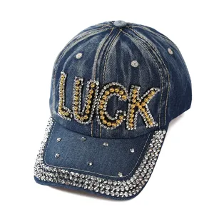 Berretto da baseball in denim con lettere LUCK in strass e rivetti metallici donna.