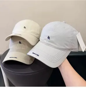 Casual embroidered soft top baseball cap for women and couples, stylish sun protection.
