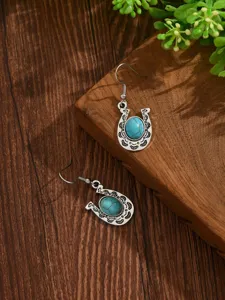 Orecchini pendenti ferro di cavallo turchese boho donna lega vintage dettaglio