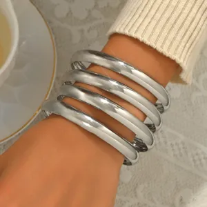 Joli ensemble de bracelets manchette en métal multicouche style punk jonc argenté