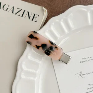 Korean style tortoiseshell acetate hair clip elegant rectangular duckbill hairpin for women.