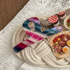 Korean acetate hair claw clip detail, stylish gradient pink and blue shark clip for thick hair.