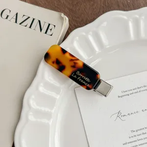 Korean style acetate tortoiseshell hair clip, elegant duckbill clip for stylish side hair styling.