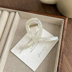 Minimalist nacre hair claw clip mermaid style geometric hairpin elegant hair accessory for women