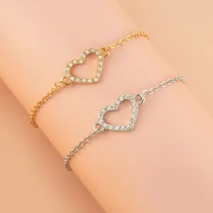 Ensemble de bracelets de chaine de coeur en strass tendance, bijoux en metal dore et argente.