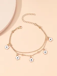 Gold layered anklet with cute white flower charms, sweet ins style double chain for women.