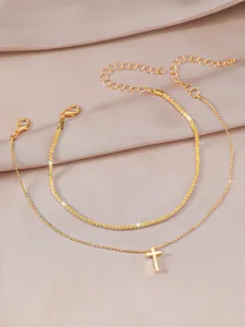 Goldene doppellagige Kreuz Fußkette, Sternenlicht Kette Detail, elegantes Strand Schmuck.