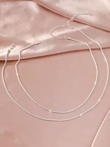 Minimalist shimmering double layer silver necklace, elegant chic clavicle chain for women.