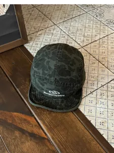 Casquette de baseball tactique camouflage rétro américaine, style streetwear tendance.