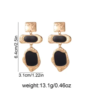 Boucles d'oreilles géométriques dorées émail noir, style rétro élégant, taille 6,4x3,1cm.