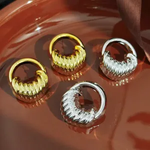Boucles d'Oreilles Clous Sac Géométrique Rétro Luxe Léger Métal CCB Ajouré Design Unique Bijoux de Mode Pour Femmes