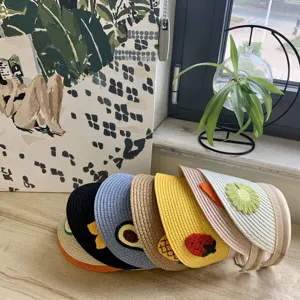 Süßer Sommer Kinder Stroh Sonnenblende Hut mit süßer Fruchtstickerei, atmungsaktiv chic.