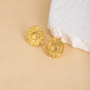 Exquisite gold sunflower metal stud earrings, vintage European and American style detail.