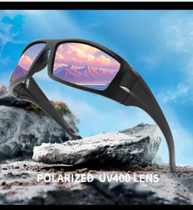 Lunettes de soleil de sport polarisées d'extérieur UV400 avec monture carrée tendance.