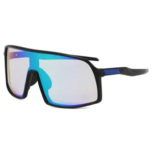 Lunettes de soleil de cyclisme grand écran UV400 avec verres réfléchissants colorés.