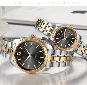 Elegantes Paare Quarzuhr Set aus Edelstahl mit schwarzem Zifferblatt und zweifarbiger Metallarmband.