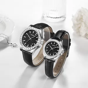 Orologio al Quarzo per Coppia Impermeabile Lega Cinturino in Vera Pelle Lunetta in Strass Casual Uomini Donne Orologio da Polso Regalo