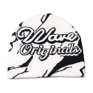 Bonnet en tricot noir et blanc avec jacquard de lettres, tendance et chaud pour l'hiver.
